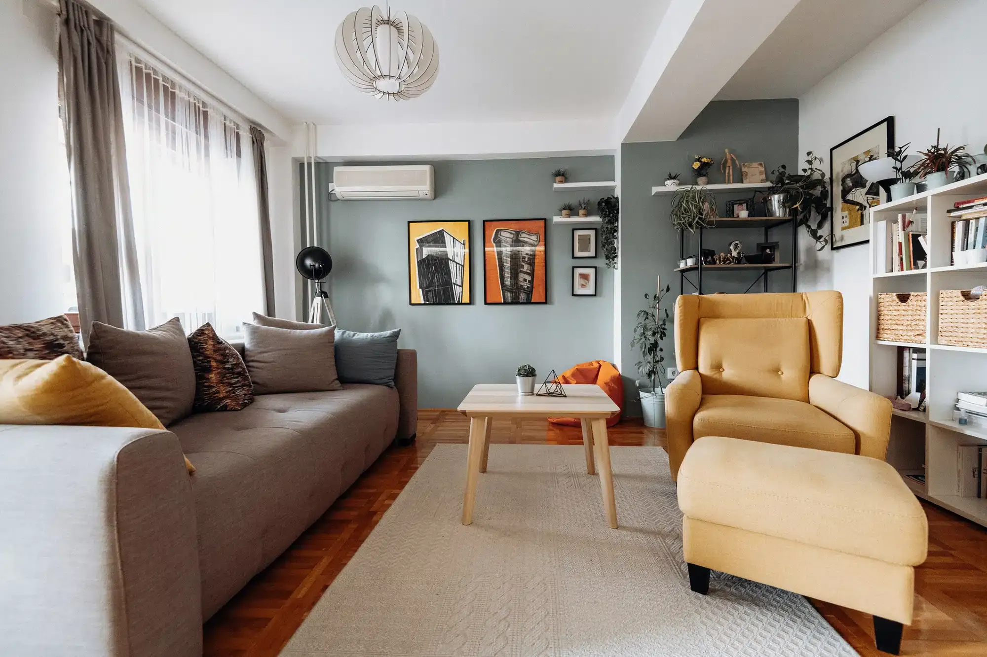 Ductless AC in residential living room in Monroe Township, NJ.